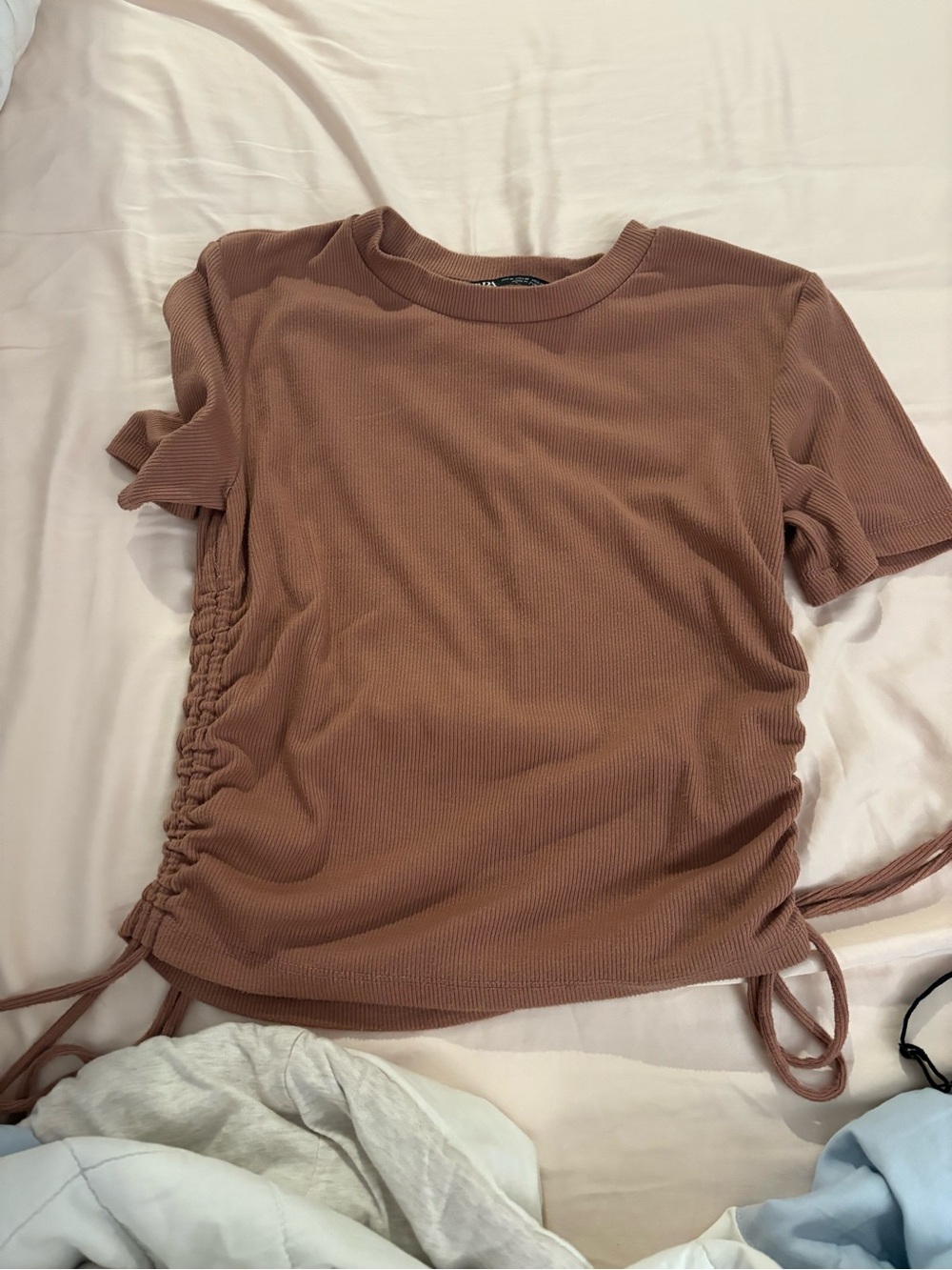 Zara Women's Ruched Side Tee in Mauve Brown